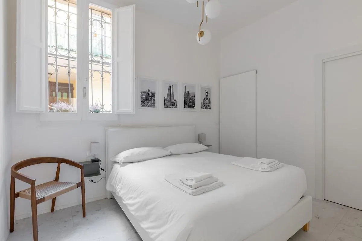 San Vitale 86, A Stone'S Throw From The Two Towers بولونيا شقة